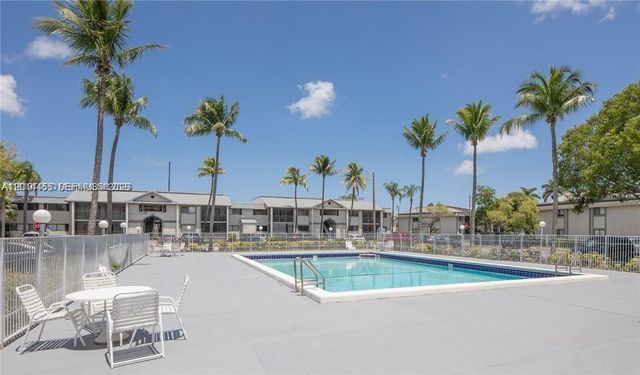20680 NE 4th Ct 204, Miami, FL 33179