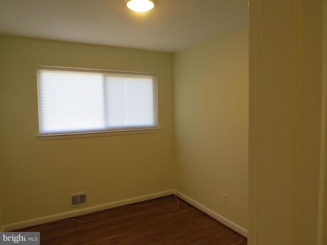 5129 CHILLUM PL NE, Washington, DC 20011