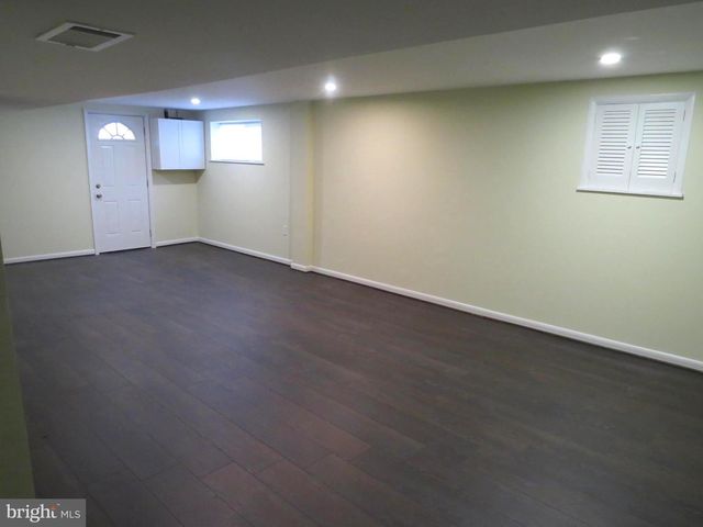 5129 CHILLUM PL NE, Washington, DC 20011