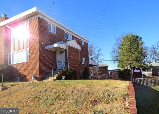 5129 CHILLUM PL NE, Washington, DC 20011