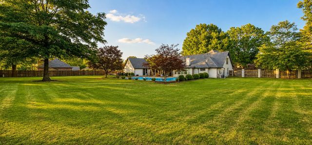 3223 WOLSTENHOLME DR, Bartlett, TN 38133