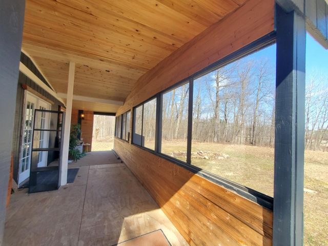 14713 State Highway 107, Grasston, MN 55030