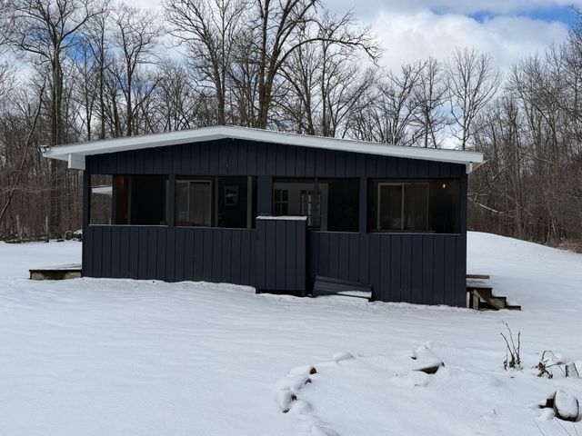 14713 State Highway 107, Grasston, MN 55030