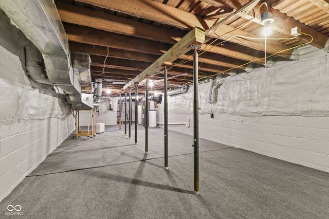 8410 N Washington Street, Sheridan, IN 46069