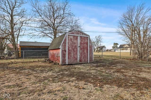 8410 N Washington Street, Sheridan, IN 46069