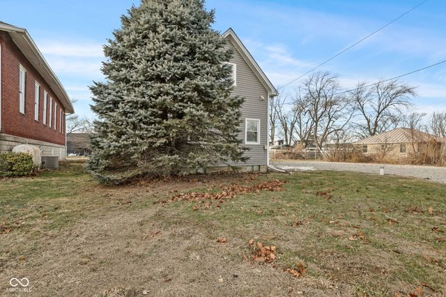 8410 N Washington Street, Sheridan, IN 46069