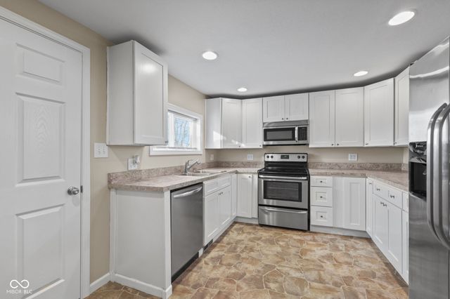 8410 N Washington Street, Sheridan, IN 46069