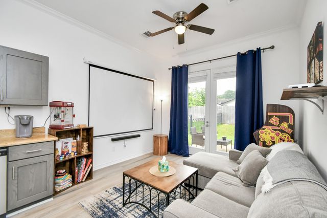 3243 Real Street A, Houston, TX 77087
