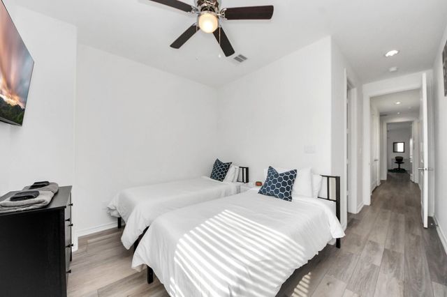 3243 Real Street A, Houston, TX 77087