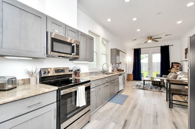 3243 Real Street A, Houston, TX 77087