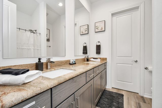 3243 Real Street A, Houston, TX 77087