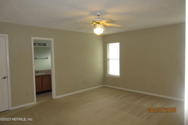 12546 LONG LAKE Court, Jacksonville, FL 32225