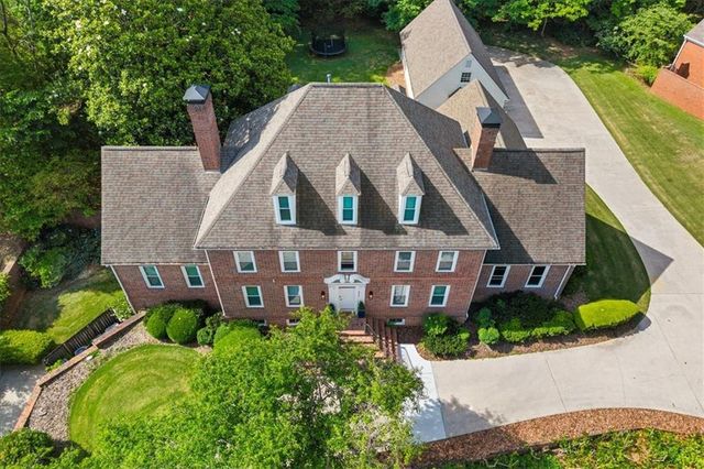 2073 Westover Plantation, Atlanta, GA 30338