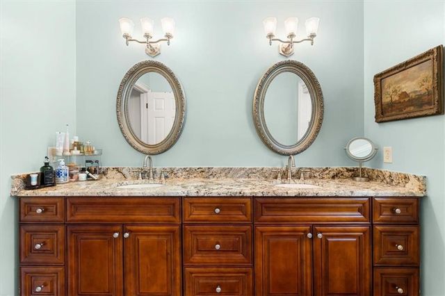 2073 Westover Plantation, Atlanta, GA 30338
