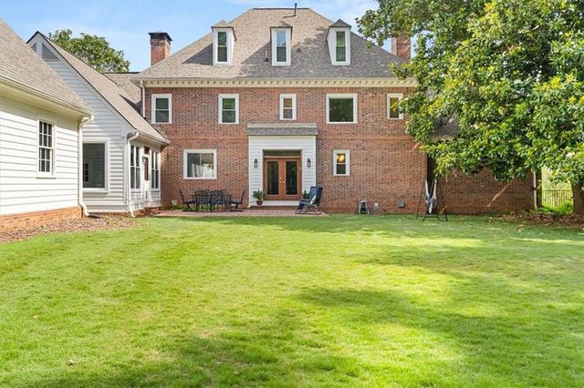 2073 Westover Plantation, Atlanta, GA 30338