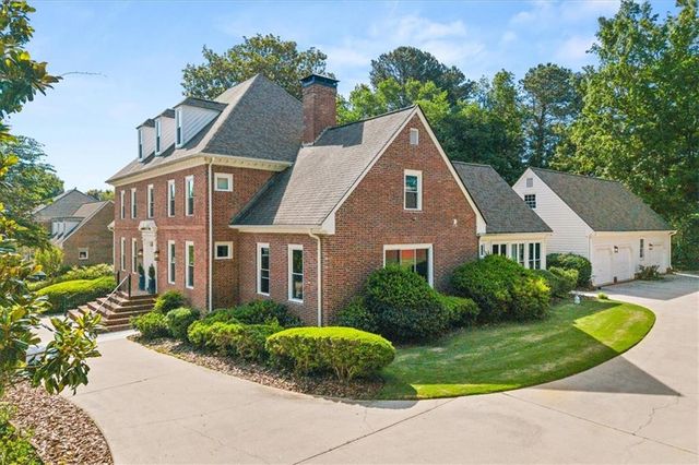 2073 Westover Plantation, Atlanta, GA 30338