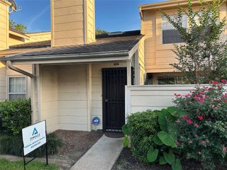 13046 Leader Street 982, Houston, TX 77072