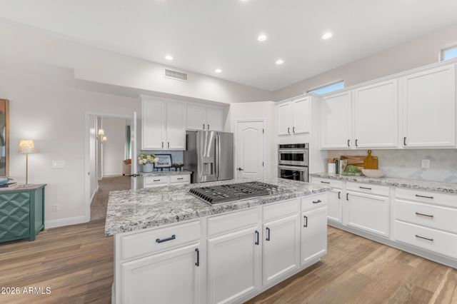 8148 E SIENNA Street, Mesa, AZ 85207