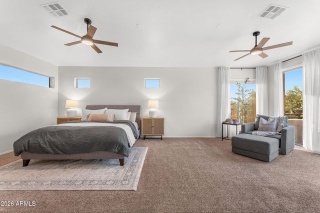 8148 E SIENNA Street, Mesa, AZ 85207