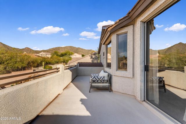 8148 E SIENNA Street, Mesa, AZ 85207