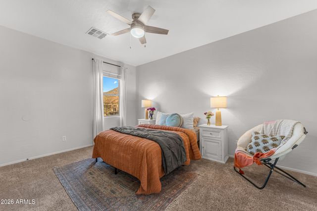 8148 E SIENNA Street, Mesa, AZ 85207