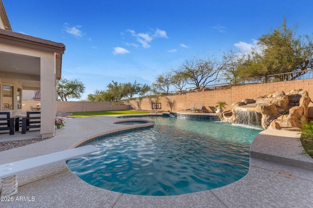 8148 E SIENNA Street, Mesa, AZ 85207