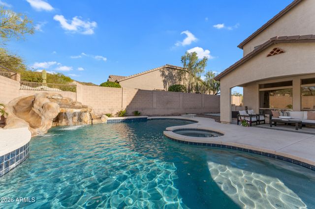 8148 E SIENNA Street, Mesa, AZ 85207