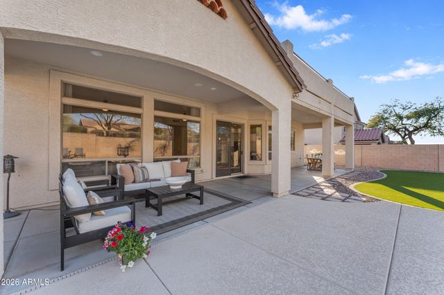 8148 E SIENNA Street, Mesa, AZ 85207