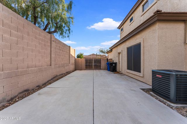 8148 E SIENNA Street, Mesa, AZ 85207
