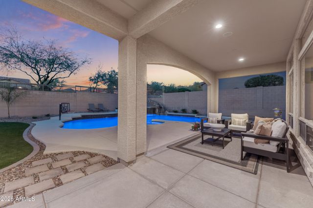 8148 E SIENNA Street, Mesa, AZ 85207