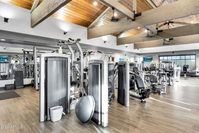 8148 E SIENNA Street, Mesa, AZ 85207