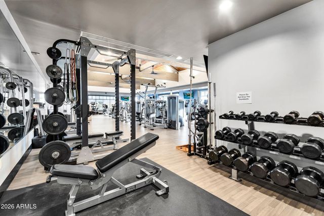 8148 E SIENNA Street, Mesa, AZ 85207