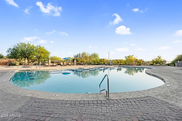 8148 E SIENNA Street, Mesa, AZ 85207