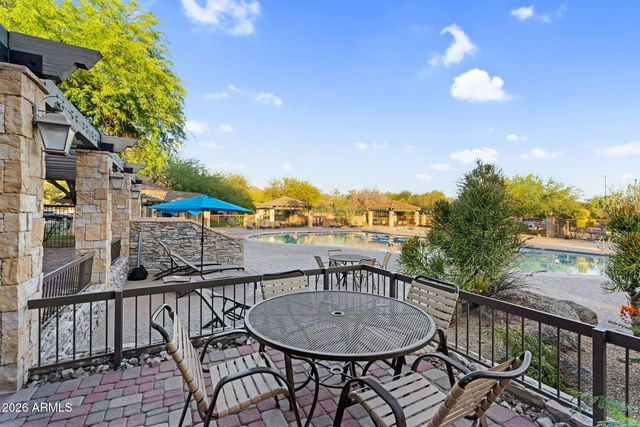 8148 E SIENNA Street, Mesa, AZ 85207