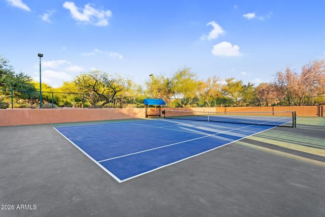 8148 E SIENNA Street, Mesa, AZ 85207