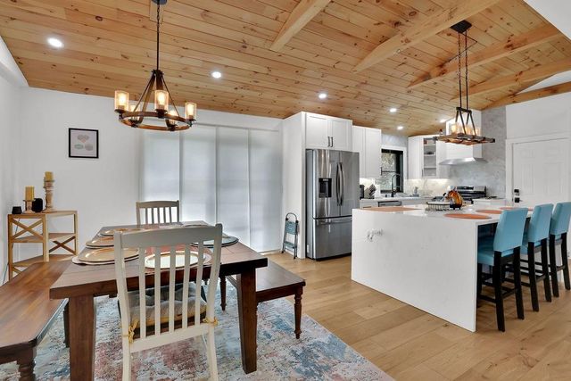 70 Bonnie Lane, Atlanta, GA 30328