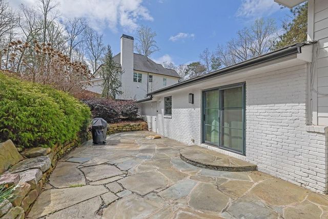 70 Bonnie Lane, Atlanta, GA 30328