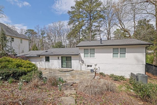 70 Bonnie Lane, Atlanta, GA 30328