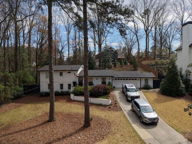 70 Bonnie Lane, Atlanta, GA 30328