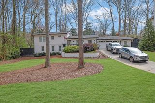 70 Bonnie Lane, Atlanta, GA 30328