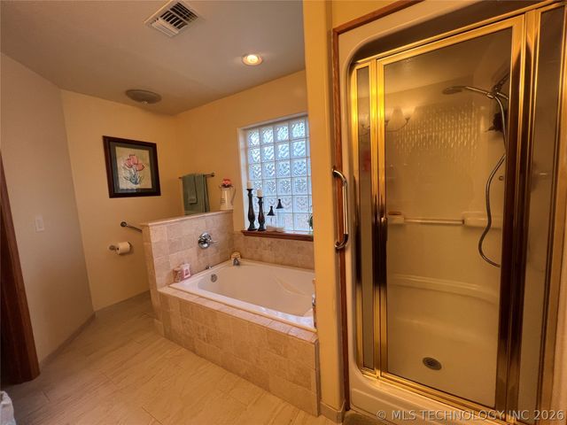 24 Jamestown Circle, Mcalester, OK 74501