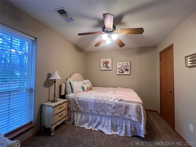 24 Jamestown Circle, Mcalester, OK 74501