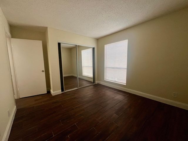 1500 N Congress Avenue A2, West Palm Beach, FL 33401