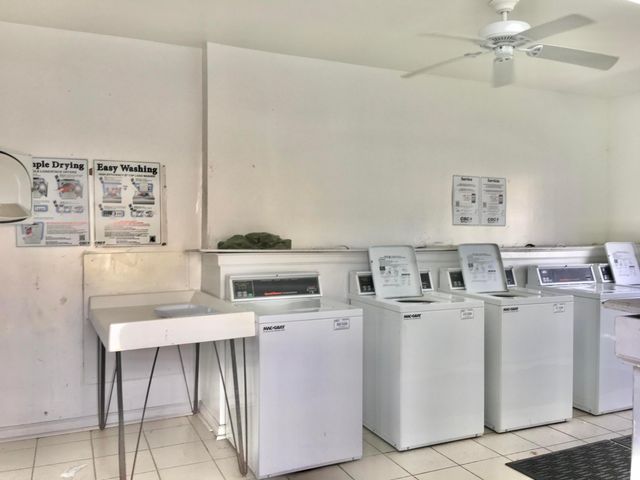 1500 N Congress Avenue A2, West Palm Beach, FL 33401