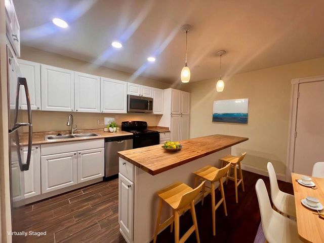 1500 N Congress Avenue A2, West Palm Beach, FL 33401