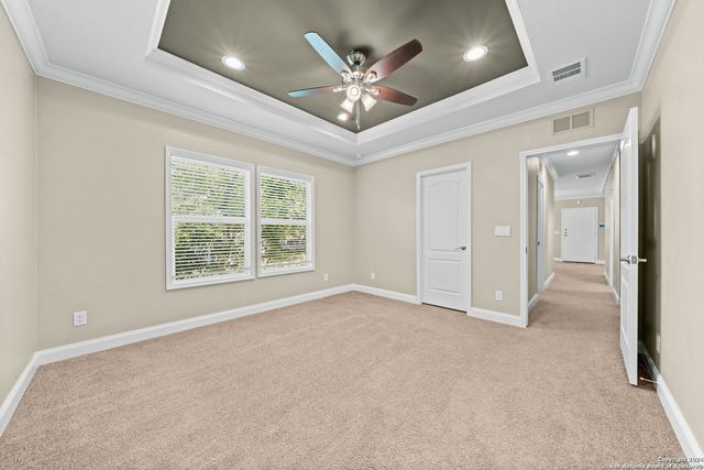 711 LA CRESTA DR, Canyon Lake, TX 78133