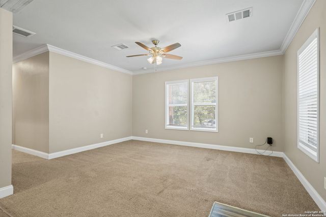 711 LA CRESTA DR, Canyon Lake, TX 78133