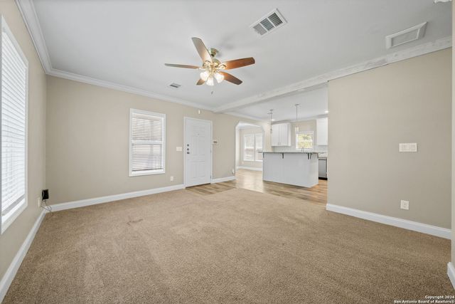711 LA CRESTA DR, Canyon Lake, TX 78133