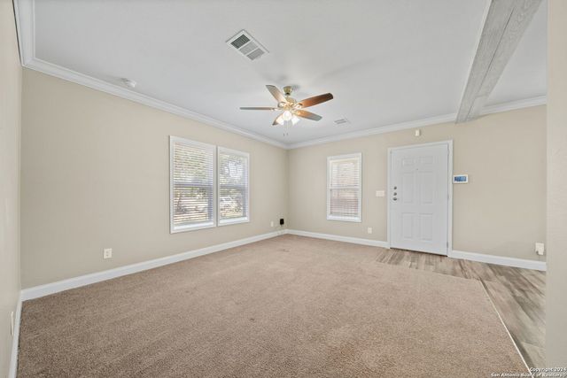 711 LA CRESTA DR, Canyon Lake, TX 78133
