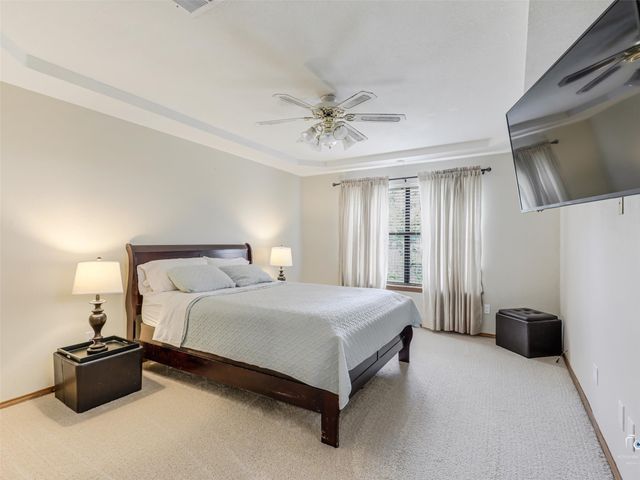 1432 Country Meadows Drive, Bedford, TX 76021